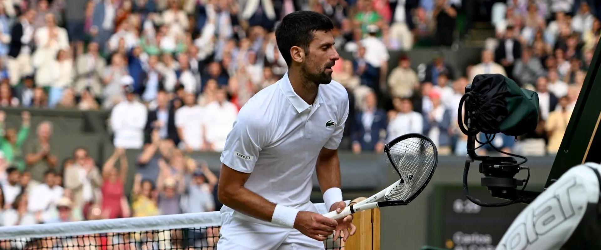 La multa que recibió Djokovic por un mal comportamiento en el final de Wimbledon