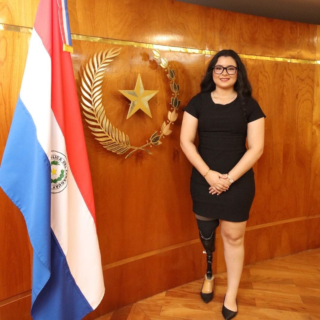 Sobreviviente del Ycuá Bolaños nos necesita: Ofrece rifas para comprar prótesis ortopédica