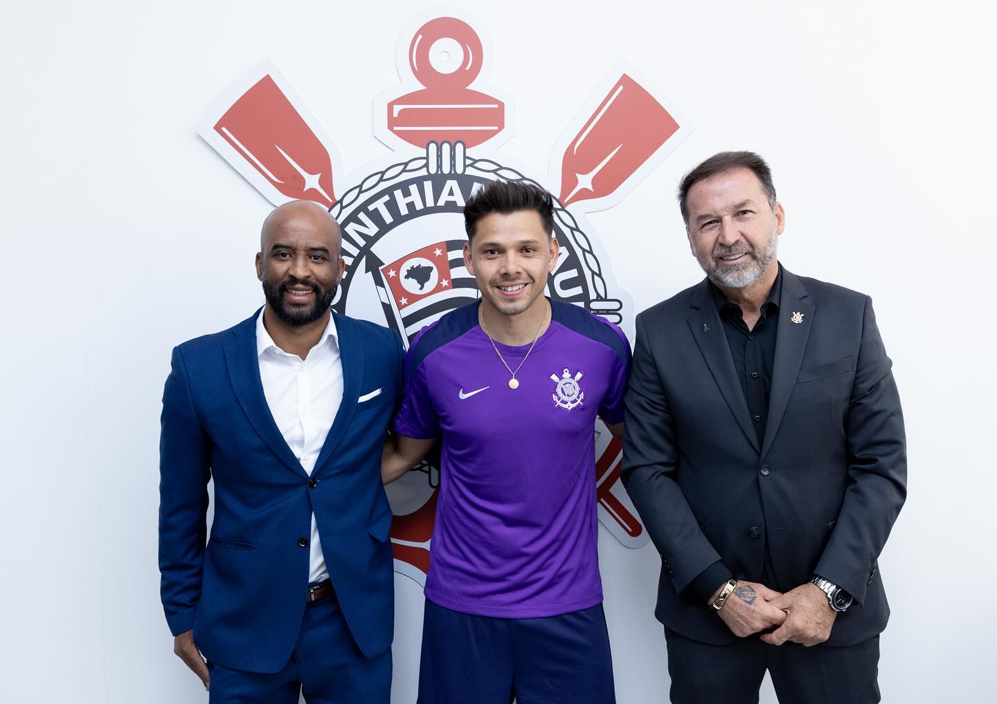 Ángel Romero renueva con Corinthians hasta finales del 2025