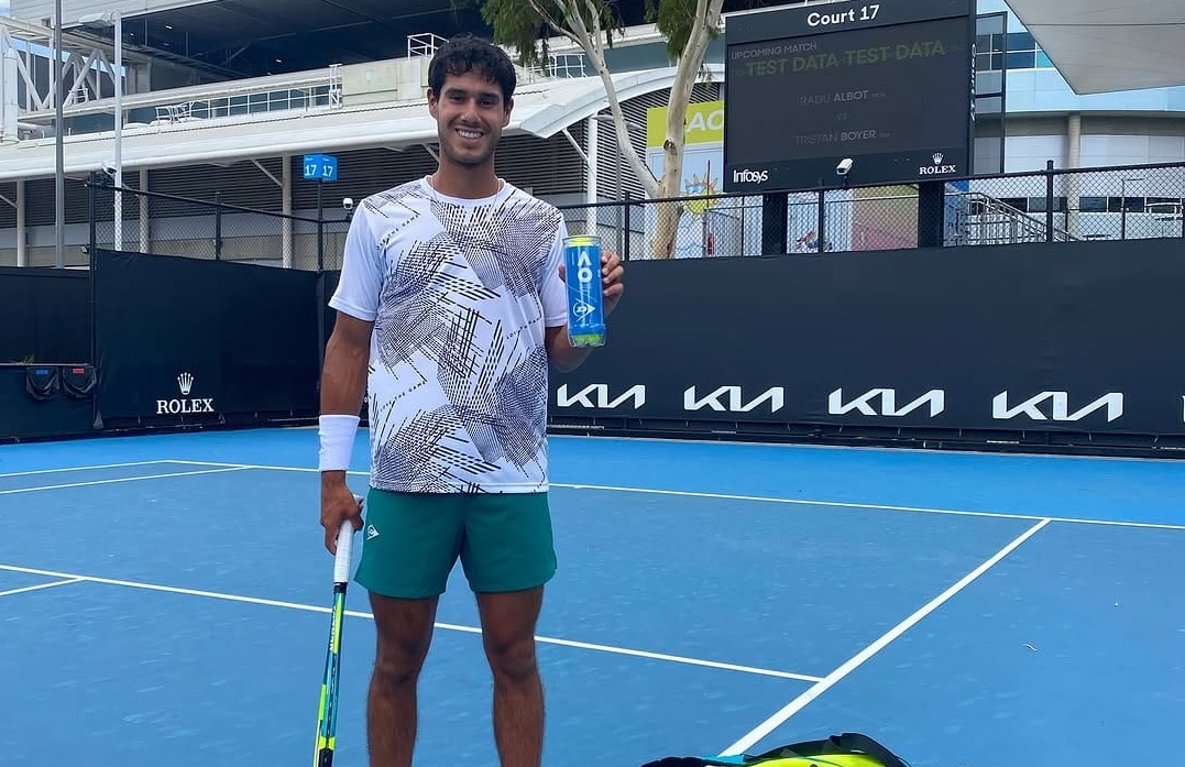 Dani Vallejo hace historia en su debut en Australia Open