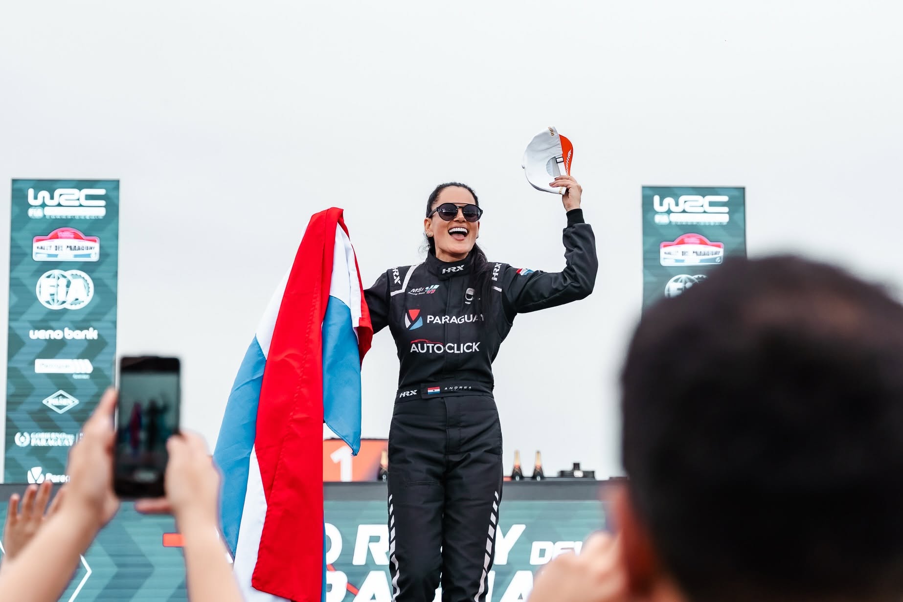 Andrea Lafarja hace historia en el Rally del Paraguay